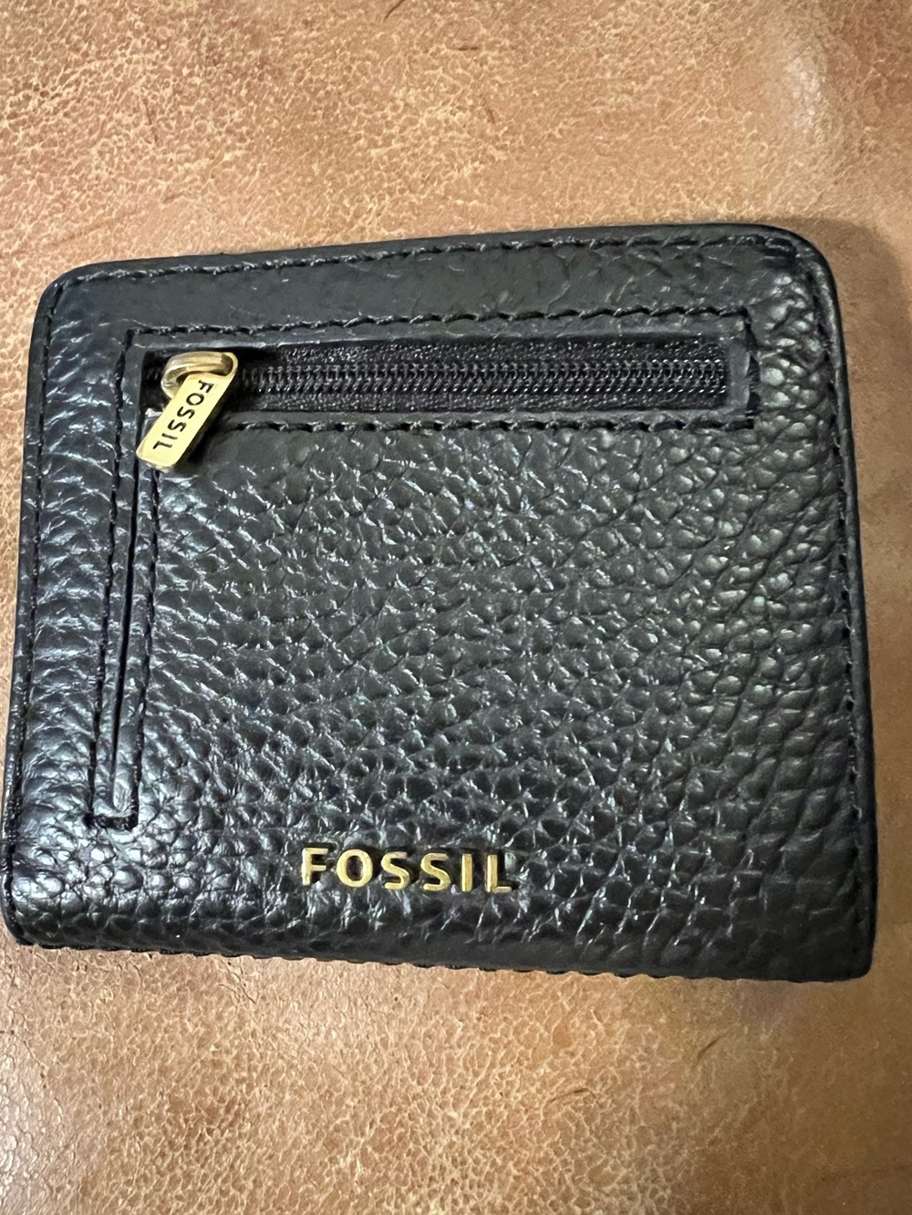 Vintage Fossil Black Studded Leather Wallet with Gold Rivets - Picture 2 of 5
